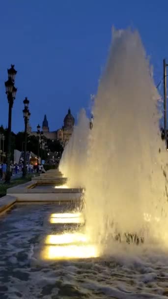 Spanya Barselona Daki Sihirli Çeşmenin Gece Manzarası — Stok video