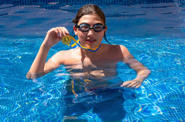 Successful Caucasian Young Swimmer Award Outdoor Pool Golden Trophy Swimming — Stock Photo, Image
