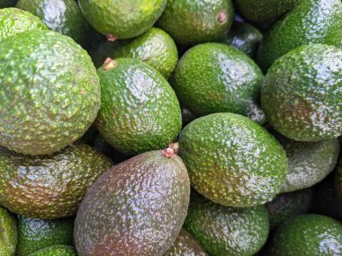 İspanya pazarında avokado