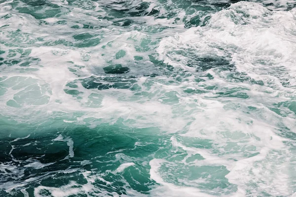 Океанічні Хвилі Крупним Планом Бірюзова Текстура Води Піни Абстрактний Фон — стокове фото
