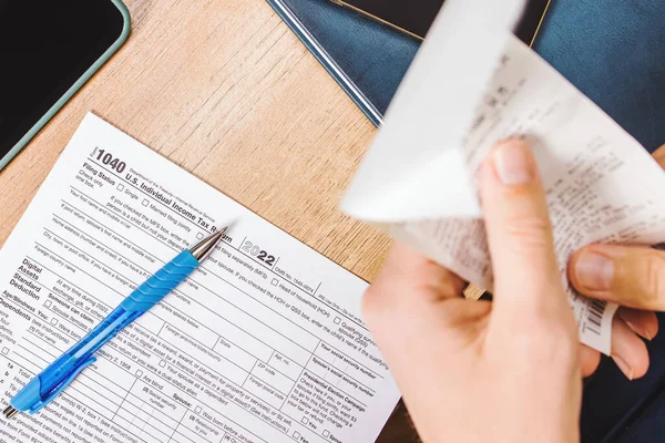 Individual Tax Form Desk Filling Taxes — 스톡 사진