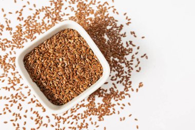 Kasede keten tohumu, sağlıklı beslenme, besin değeri yüksek bileşenler.