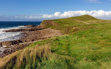 Atlantik Okyanusu manzara kayalıkları, İrlanda.
