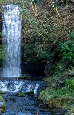 Glencar Şelalesi, İrlanda 'daki dağ, Leitrim İlçesi.