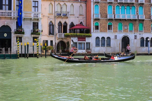 Veneza Itália Julho 2019 Gôndola Grande Canal Veneza — Fotografia de Stock