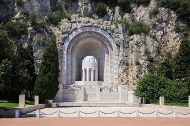 Nice, Fransa - 24 Temmuz 2019: Nice 'deki Rauba-Capeu Anıtı