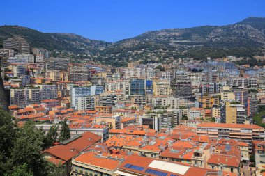Monako şehrinin mimarisinin görüntüsü