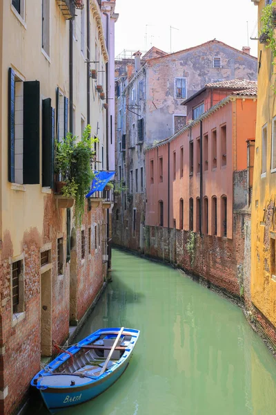 Edifício Antigo Canal Água Veneza Itália — Fotografia de Stock