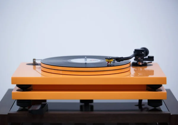 Listen Music Analog Record Player Device High Fidelity Turn Table — Stock Photo, Image