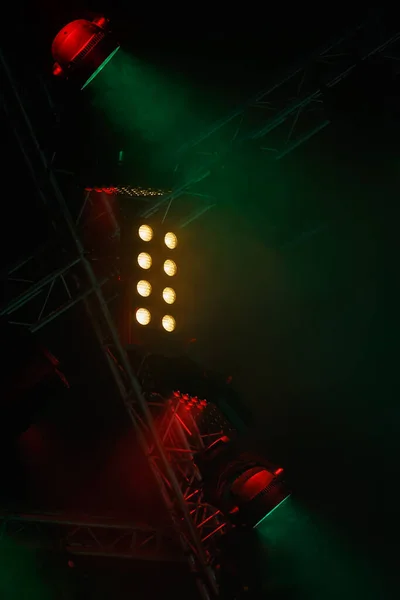 Equipo Iluminación Concierto Montado Escenario Club Nocturno Luces Festivales Profesionales —  Fotos de Stock