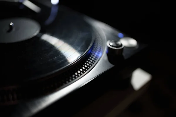 Listen Music Analog Turntable Professional Vinyl Record Player Device Close — Stock Photo, Image
