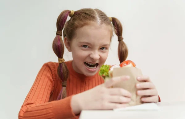 Portrait Funny Little Girl Biting Sandwich Grin Her Face Cute — Stock Photo, Image