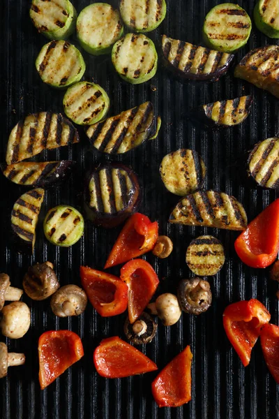 Grilled Vegetables Flat Lay Hot Grill Pan Surface Cooked Zucchini — Stock Photo, Image