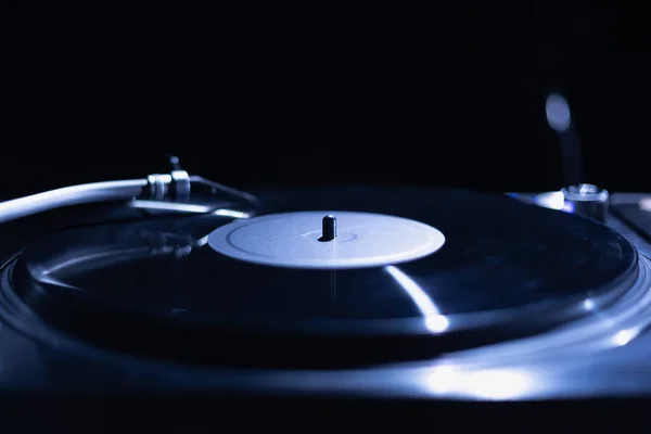 디제이 턴테이블입니다 음악을 콘으로 스크래치 레코드를 재생하 — 스톡 사진