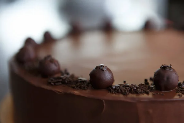 Pastel Con Glaseado Chocolate Negro Delicioso Producto Pastelería Primer Plano — Foto de Stock