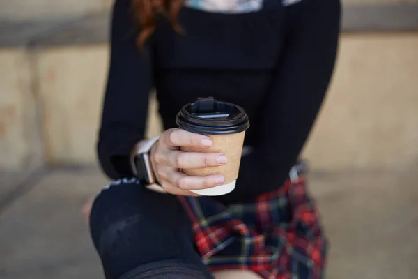 Unrecognizable Skater Girl Wearing Modern Smart Wrist Watches Sitting Skatepark — Stock Photo, Image