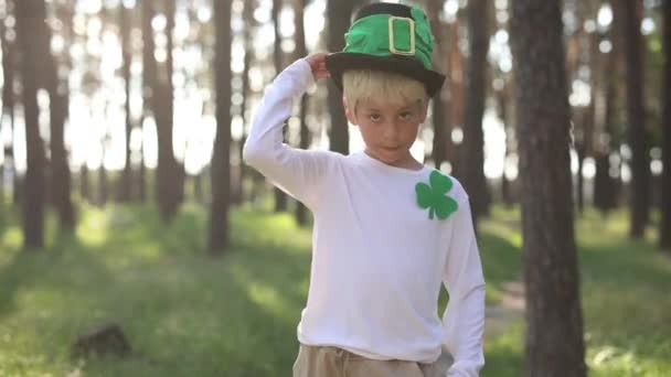 Cute Little Boy Leprechaun Costume Posing Video Portrait Year Old — Wideo stockowe