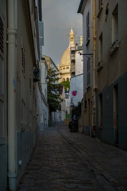 Sacr Coeur de Montmartre Bazilikası 'nın kubbesi. PARIS - 29 Nisan, 2019 