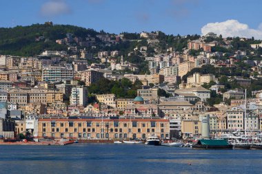 Ceneviz şehri ve eski liman limanı manzarası. Güzel antik İtalyan şehri. GENOVA - 1 Mayıs 2019