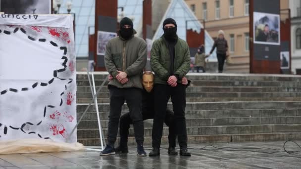 Caricatura Vladimir Putin Muestra Performance Arte World Needs Security Ucrania — Vídeos de Stock