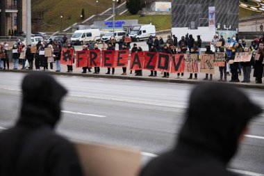 Ukraynalı aktivist grubu, Kyiv 'in merkezindeki Khreshatyk Caddesi' nde 18 Şubat 2024 'te düzenlenen mitingde 