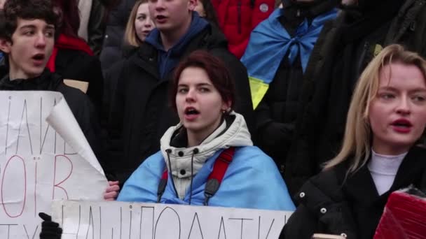 Los Manifestantes Corean Dinero Las Fuerzas Armadas Ucrania Mitin Para — Vídeos de Stock