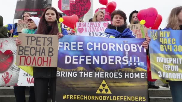 Familjer Till Försvarare Chornobyl Regionen Mot Ryska Inkräktare Kräver Ett — Stockvideo