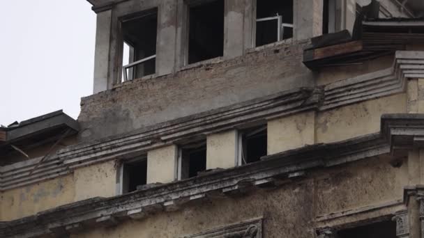 Facade Damaged Ukrainian House Shattered Windows Close Russian Missile Hit — Stock Video