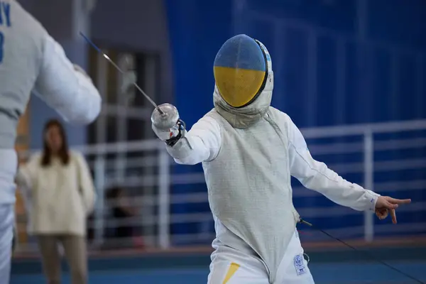 우크라이나 챔피언십에서 우크라이나의 올림픽 팀에서 펜싱의 초상화 키예프 2024 스톡 이미지