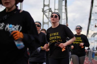 Kyiv 'deki Sparta Yarışı' nda koşan Ukraynalı kadınlar grubu - 20 Nisan 2024