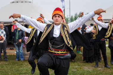 Etnospor Kultur Festivali 'nde Türk Kaşık Dansı. İstanbul - 11 Mayıs 2018