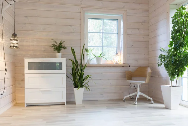Interior Sala Estilo Escandinavo Uma Casa Madeira Branca Móveis Leves — Fotografia de Stock