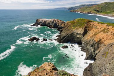 View of the Pacific Ocean at Point Bonita, California, USA