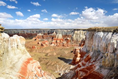 Stunning view of white striped sandstone hoodoos in Coal Mine Canyon near Tuba city, Arizona, USA. Exploring the American Southwest.