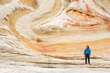 Mindblowing shapes and colors of moonlike sandstone formations in White Pocket, Arizona, USA. Exploring the American Southwest.