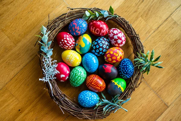 Coloridos Huevos Pascua Pintados Mano Casa Uso Colorante Alimentos Para — Foto de Stock