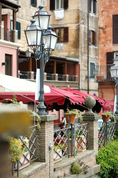 Típica Calle Estrecha Medieval Hermosa Ciudad Nemi Italia — Foto de Stock