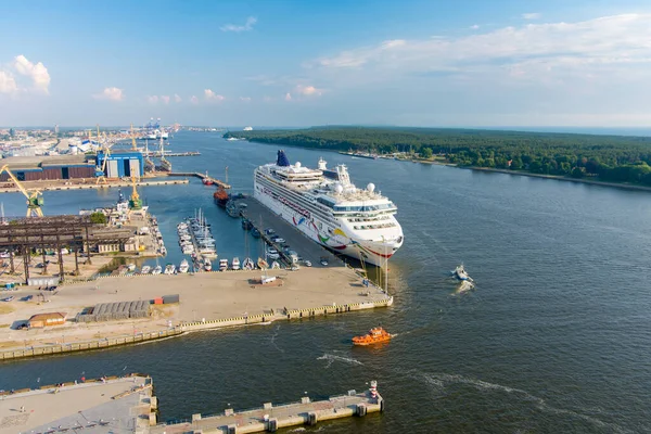 Klaipeda Lithuania June 2022 Aerial View Huge Norwegian Dawn Cruise — Stock Photo, Image