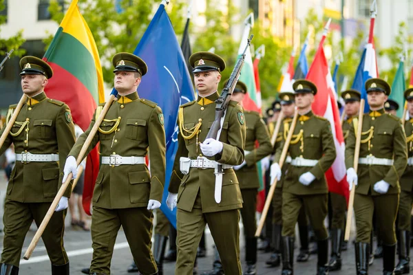 维尔纽斯 利索尼亚 2022年8月28日 立陶宛维尔纽斯的北约军事乐团节 比利时 拉脱维亚 立陶宛 荷兰和德国参加了会议 — 图库照片