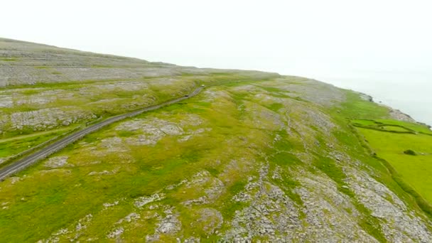 Θεαματικό Εναέριο Τοπίο Στην Περιοχή Burren Της Κομητείας Clare Ιρλανδία — Αρχείο Βίντεο
