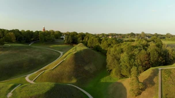 Letecký Pohled Archeologické Naleziště Kernave Středověké Hlavní Město Litevského Velkovévodství — Stock video