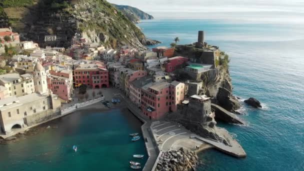 Vista Aérea Vernazza Bela Famosa Cidade Cinque Terre Construída Sobre — Vídeo de Stock