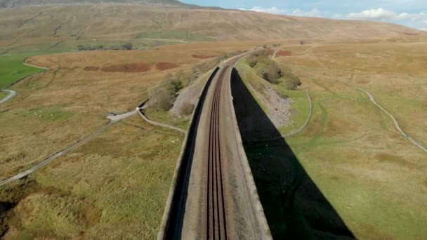 Letecký Pohled Viadukt Ribblehead Který Nachází Severním Yorkshiru Nejdelší Třetí — Stock video