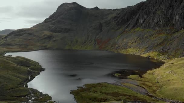 Vue Aérienne Lac Stickle Tarn Situé Dans District Lac Cumbria — Video