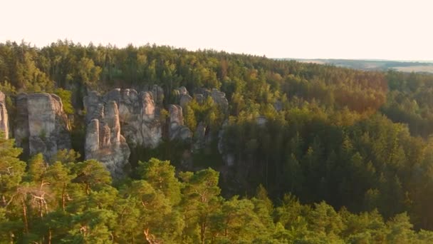 Légi Naplemente Kilátás Prachov Sziklák Leghíresebb Hely Cseh Paradicsom Unesco — Stock videók