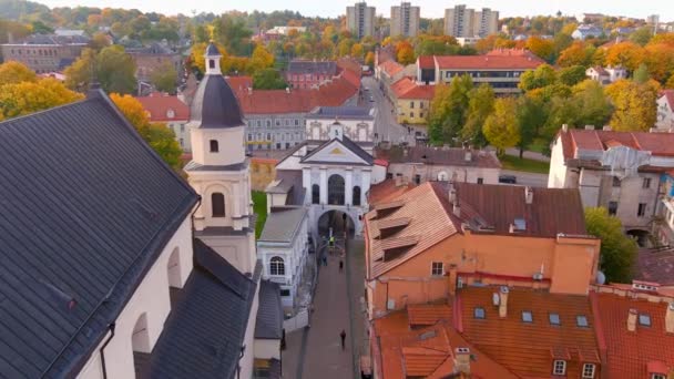 Όμορφη Εναέρια Θέα Της Πόλης Βίλνιους Παλιά Πόλη Ένα Φωτεινό — Αρχείο Βίντεο
