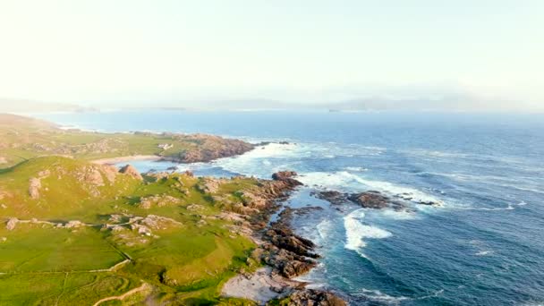 Ineuran Bay Costa Falésias Malin Head Irelands Ponto Mais Setentrional — Vídeo de Stock