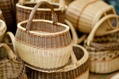 Vilnius 'taki Paskalya pazarında çeşitli boyutlarda sepetler satılıyor. Mart ayında Litvanya 'nın başkentinin sokaklarında yıllık bahar festivali düzenlendi.