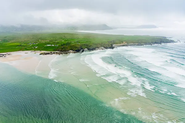 爱尔兰多纳加尔县 伊尼索温最有名的海滩之一 五指长滩 以其原始的沙滩和周围岩石的海岸线而闻名 拥有欧洲最高的沙丘 — 图库照片
