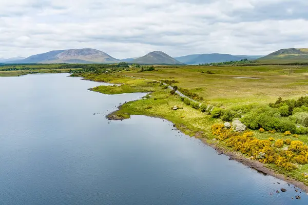 Vacker Utsikt Över Lough Bofin Sjön Connemara Regionen Irland Naturskönt — Stockfoto